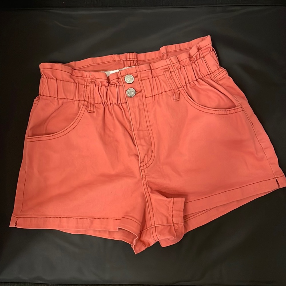 Wild Fable PEACH High Waisted Shorts Size Medium